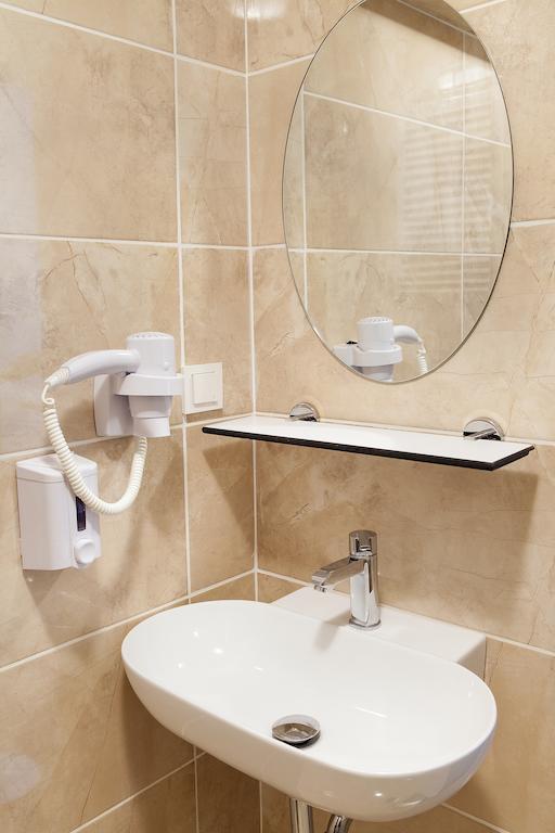 Hotel Emge Истанбул Стая снимка