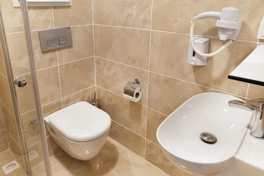 Hotel Emge Истанбул Стая снимка