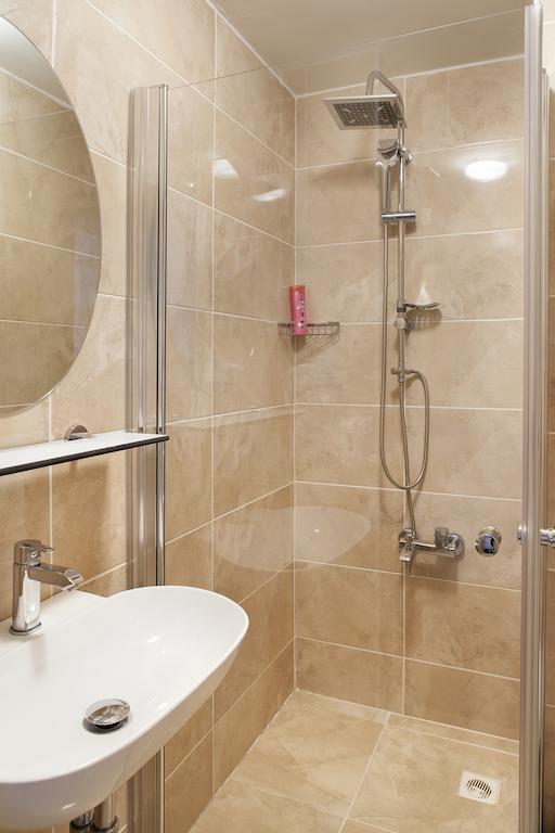 Hotel Emge Истанбул Стая снимка